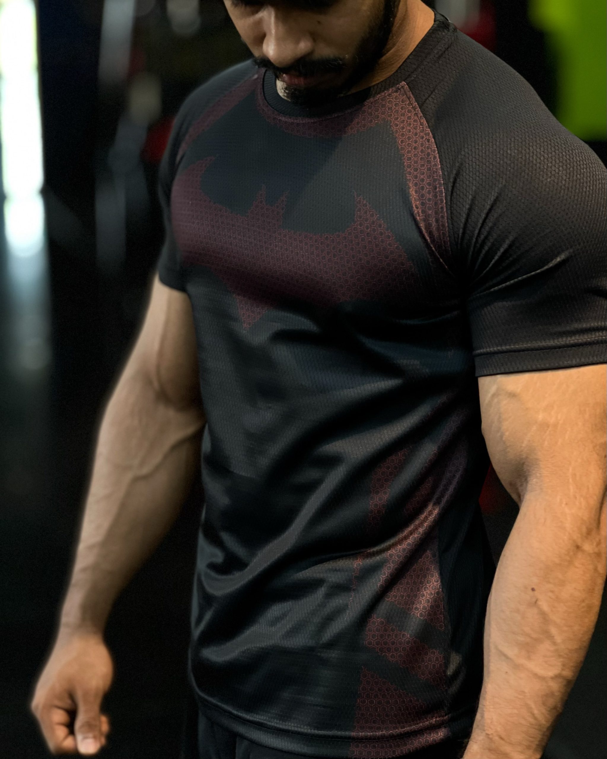 Batman Raglan Tee / 01 - (Maroon Print) - Image 2